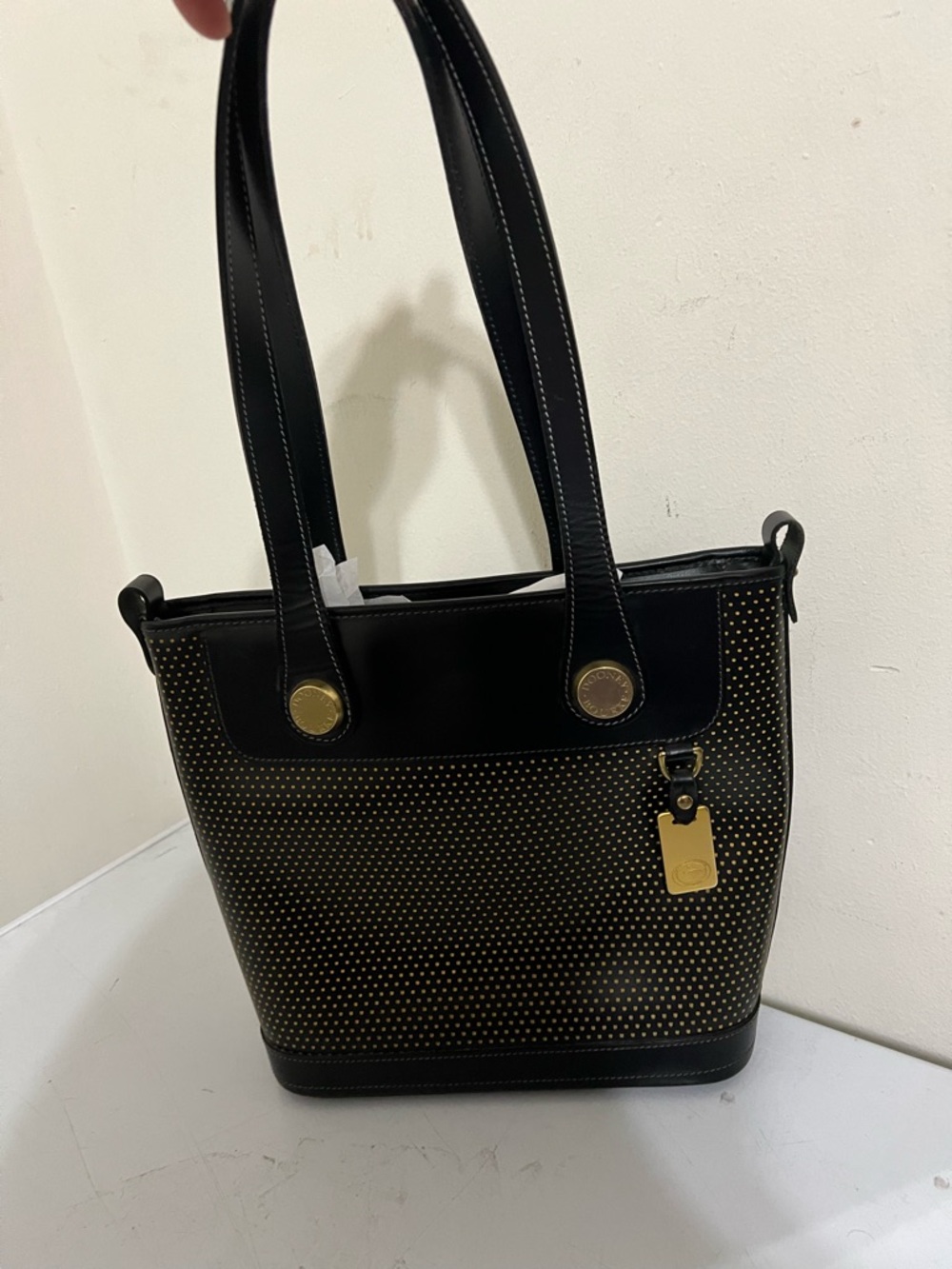 VTG Dooney & Bourke Made in USA Black Perforated Leather Tote Bag A2057188